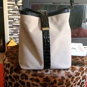 Brahmin Large Amelia Natural Cape